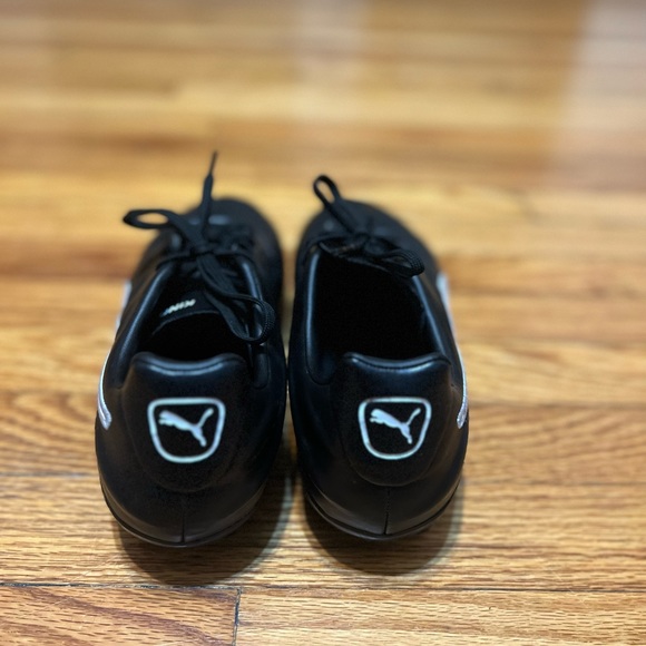 Puma - Picture 2 of 4